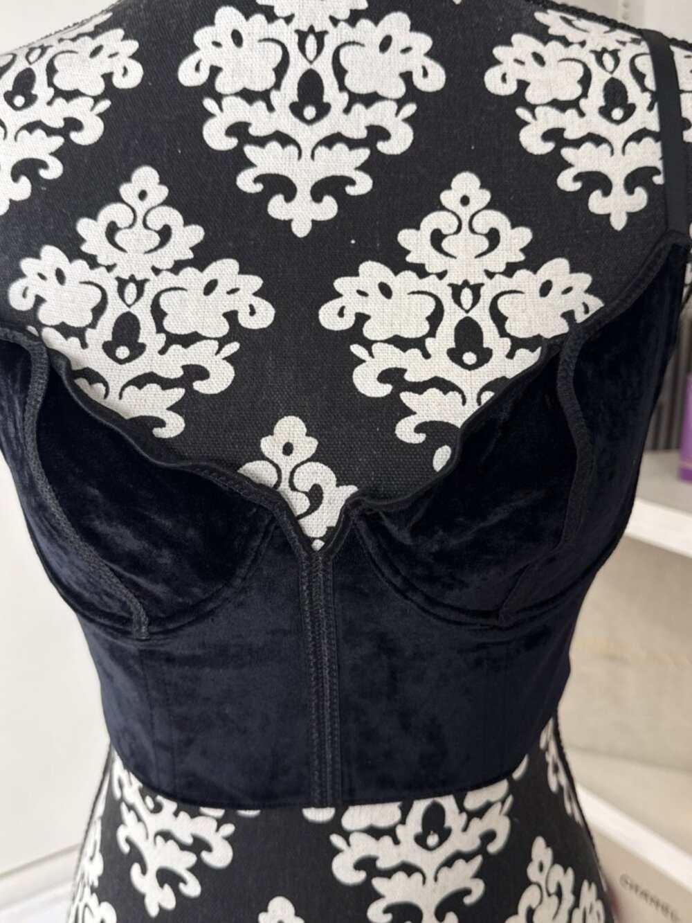 Huit 8 France Black Velvet Bustier, under wire cups hook and eye back, 34B